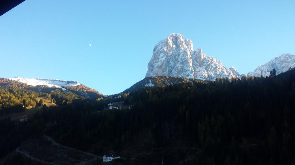 Hotel Garni Gardena - Appartments Santa Cristina Val Gardena 객실 사진