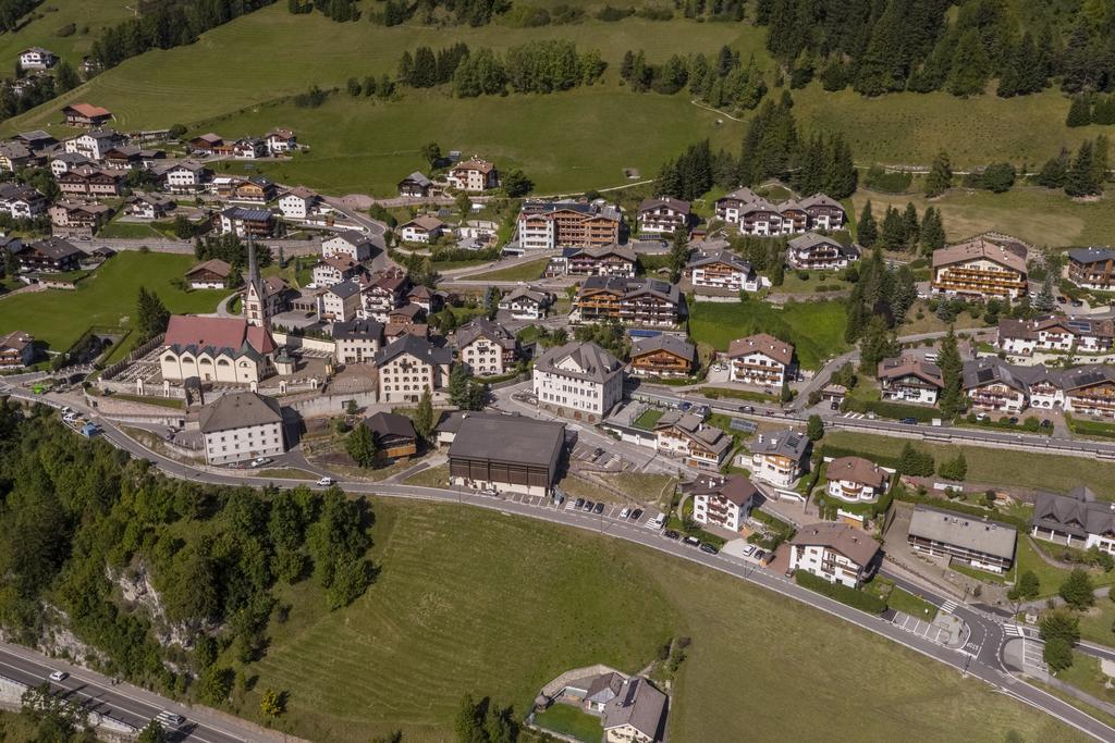 Hotel Garni Gardena - Appartments Santa Cristina Val Gardena 외부 사진